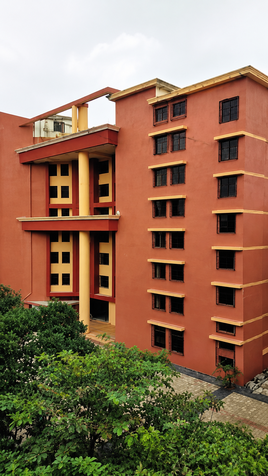 St. Thomas English School, Kalyan